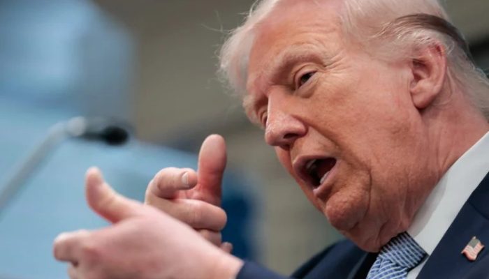 1_afp__20260406__a6w29t6__v1__highres__uspresidentdonaldtrumpholdspresseramidiranwar-11765912.jpg