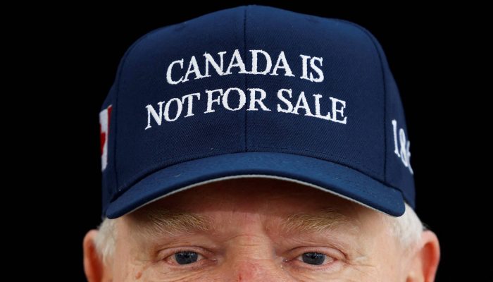 2025-01-24T134129Z_1_LYNXNPEL0N0N2_RTROPTP_4_CANADA-BONES-TRUMP.jpg
