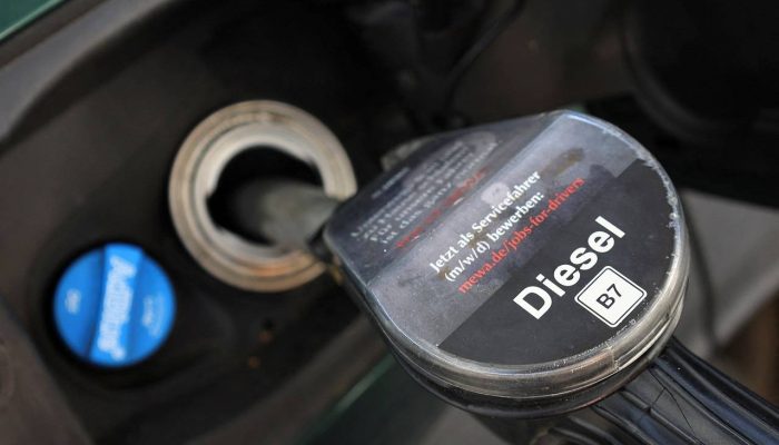 2025-06-13T202635Z_148904097_RC2L1T9V8CZU_RTRMADP_3_USA-OIL-DIESEL.jpg