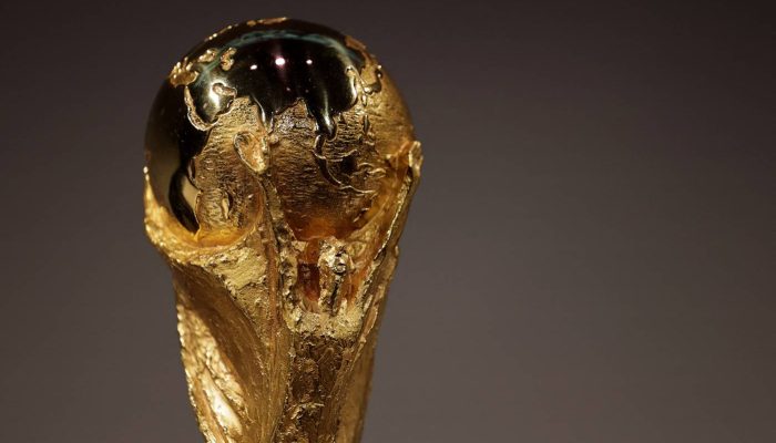 2025-12-03T221208Z_1203177189_UP1ELC31PO6FB_RTRMADP_3_SOCCER-WORLDCUP-DRAW-LEGENDS.jpg