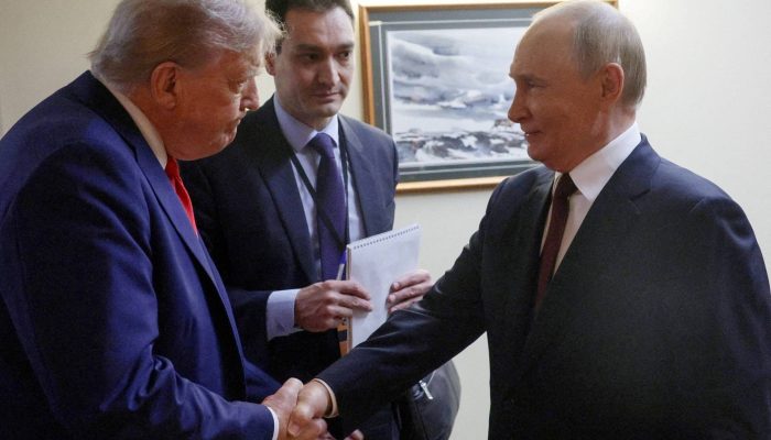 2025-12-17T165430Z_1946574507_RC208GAFISNJ_RTRMADP_3_USA-RUSSIA-SANCTIONS-UPDATE-3-PIX.jpg