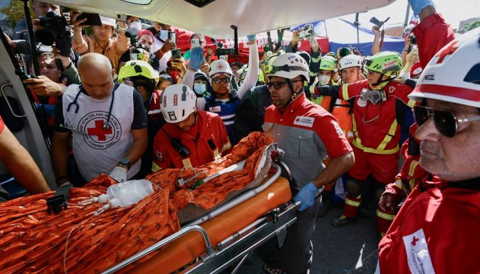 2026-07-02T151053Z_1_LYNXMPEM6111R_RTROPTP_4_VENEZUELA-QUAKE.jpg