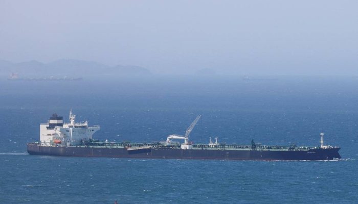 2026-07-07T191614Z_1043438909_RC2R4LAN4FM4_RTRMADP_3_IRAN-CRISIS-MISSILES-HORMUZ.jpg
