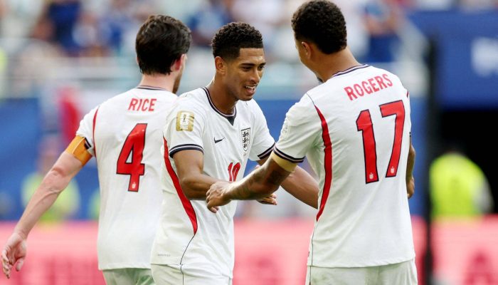 2026-07-18T232000Z_1_LYNXMPEM6H0EW_RTROPTP_4_SOCCER-WORLDCUP-FRA-ENG_red.jpg