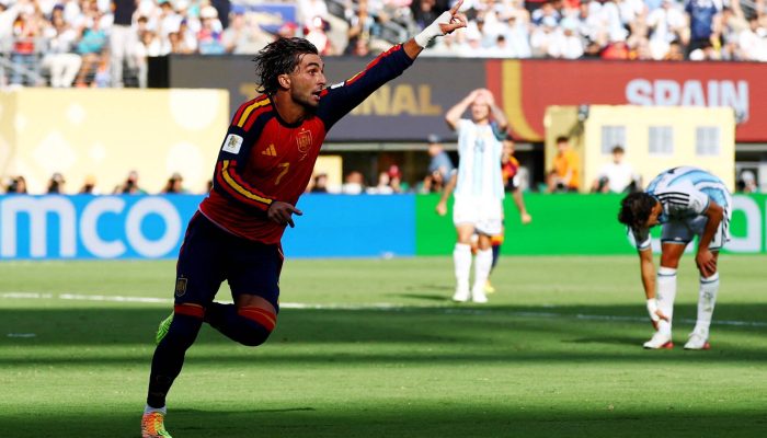 2026-07-19T214605Z_1130924378_UP1EM7J1OGRW3_RTRMADP_3_SOCCER-WORLDCUP-ESP-ARG.jpg