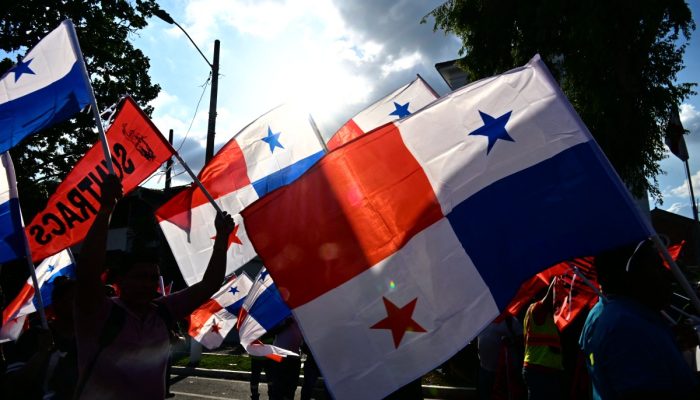 AFP__20250318__372W3E3__v1__Preview__PanamaPoliticsPensionProtest.jpg