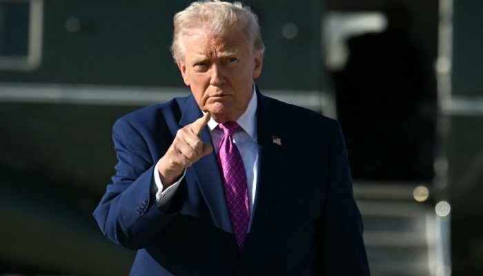 AFP__20260410__A7FD4NP__v1__MidRes__UsPresidentDonaldTrumpDepartsWashingtonForCharlo.jpg