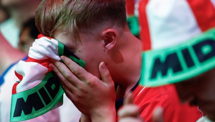 AFP__20260715__C2B776P__v3__MidRes__TopshotBritainFblEngWc2026Fans.jpg