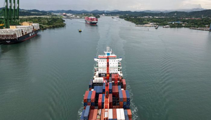 AFP__20260720__C2PN2WE__v1__MidRes__FilesPanamaChinaEconomyTransportTrade.jpg