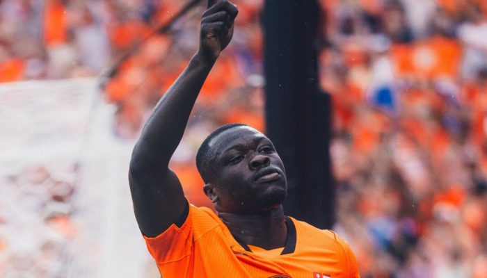 Brobbey-holanda-e1782431438455.jpg