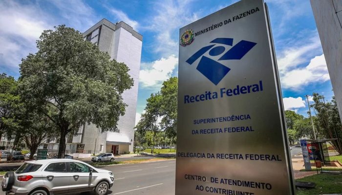 Receita-Federal-Fachada-Predio-setor-autarquia.jpg