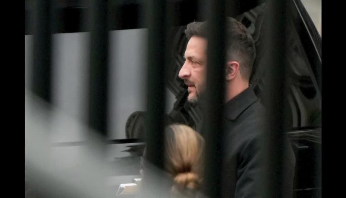 Zelensky-chega-para-se-encontrar-com-Trump-na-Casa-Branca.jpg