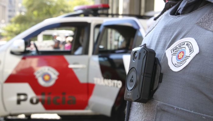 cameras_uniformes_de_policiais_militares_sao_paulo.jpg