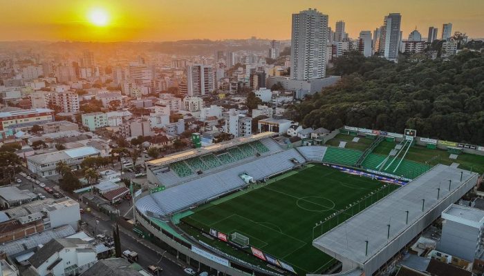 estadio_alfredo_jaconi.jpeg