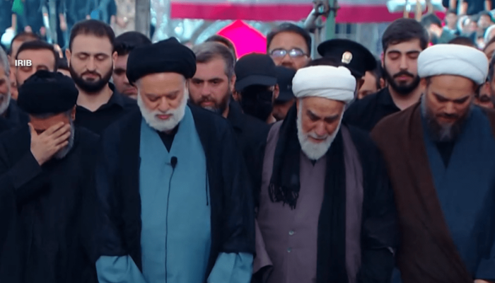 rosto-oculto-funeral-khameni_de8fef.png
