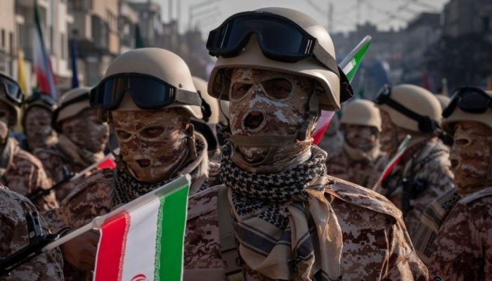 soldado-guarda-revolucionaria-ira-3-e1769723287435.jpg